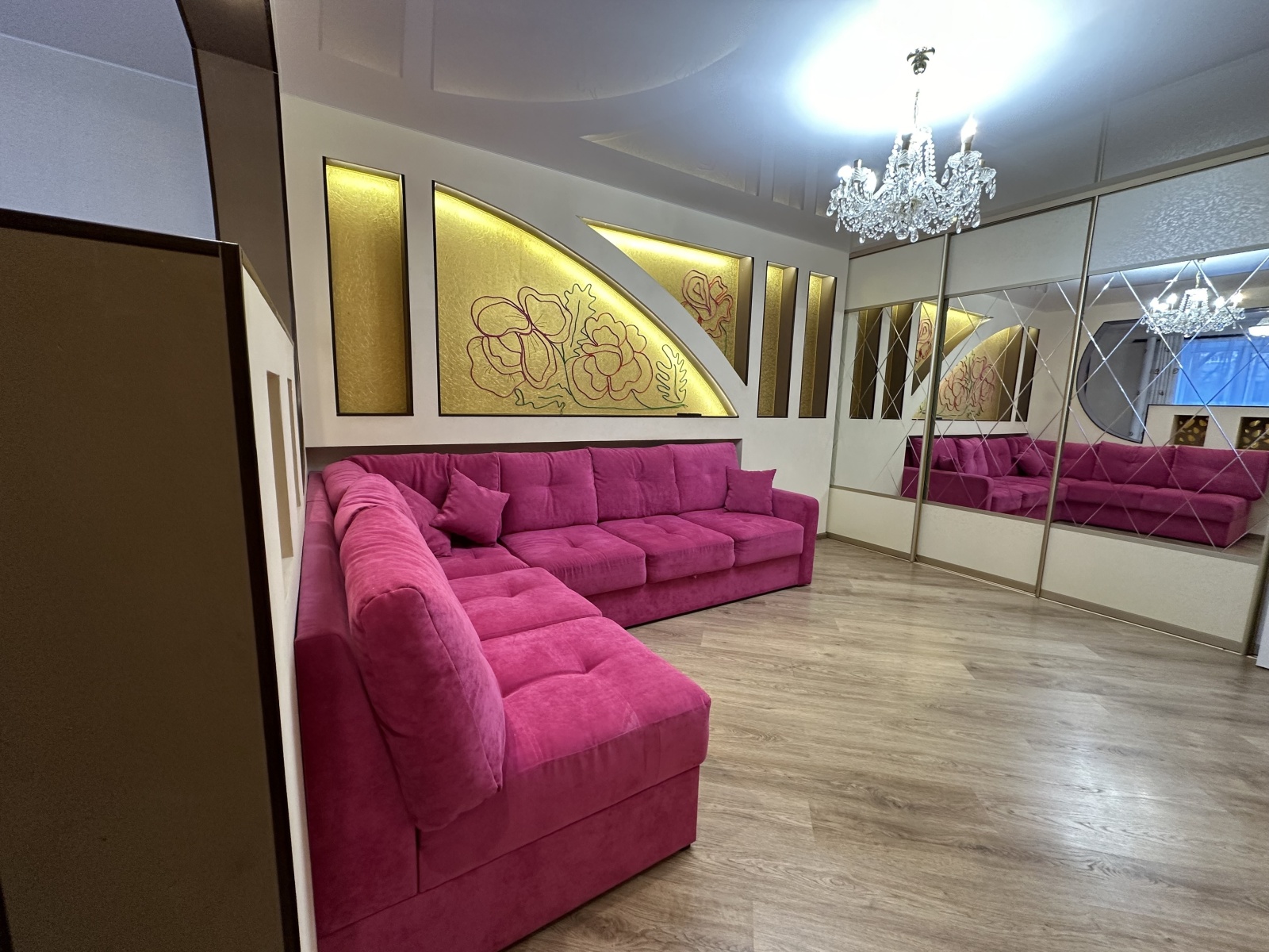 Просторная двухкомнатная квартира